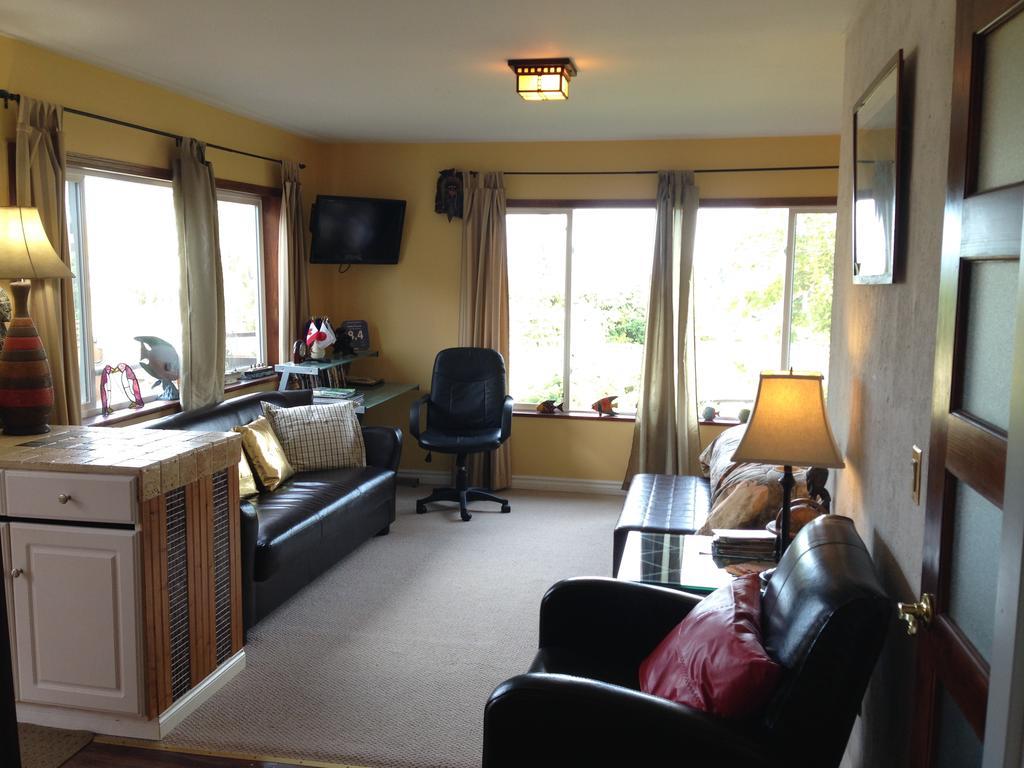 Heather Place Inn Nanaimo Room photo
